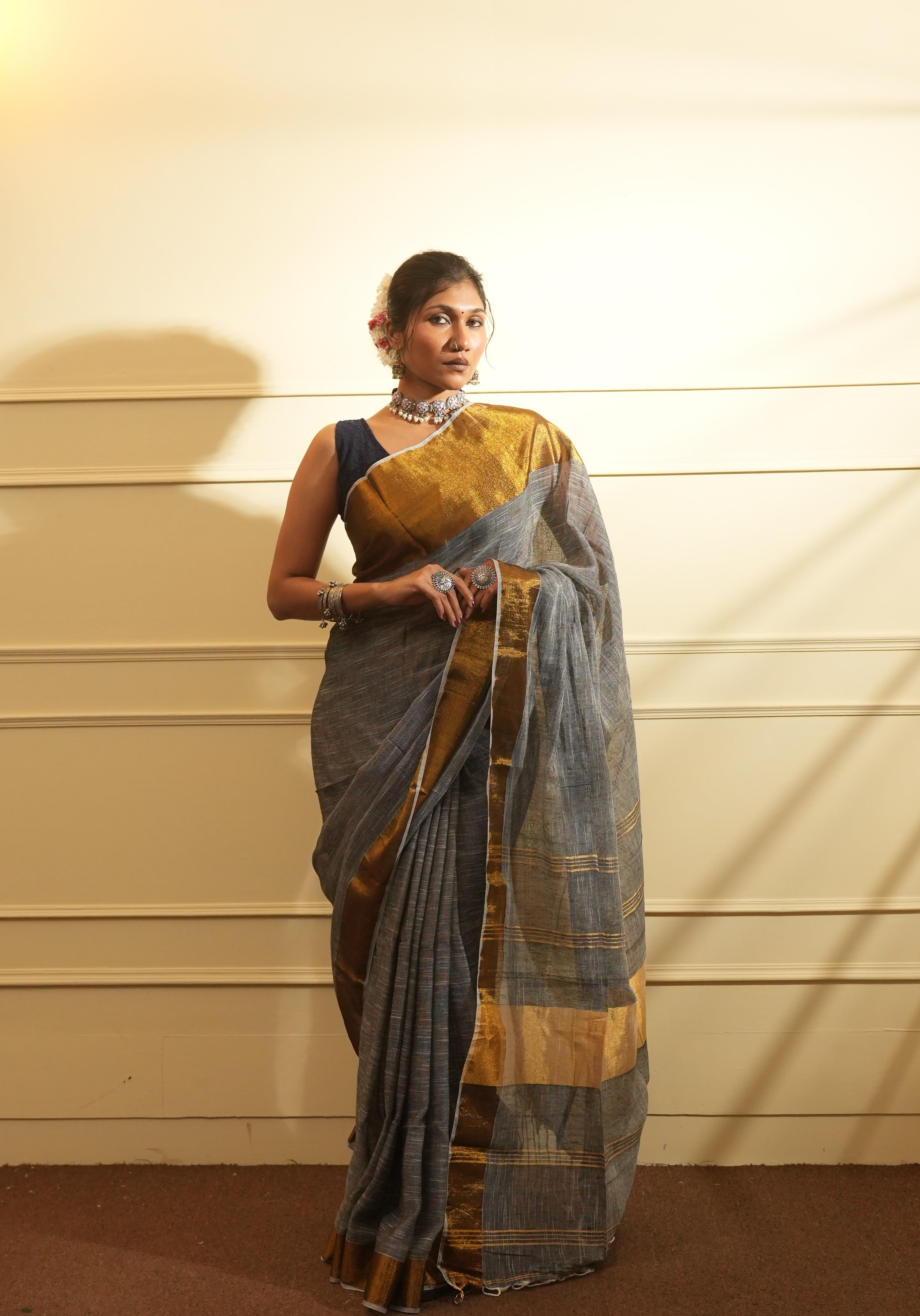 Rangdhaaga Grey with Golden Border Linen Saree - By Shreya